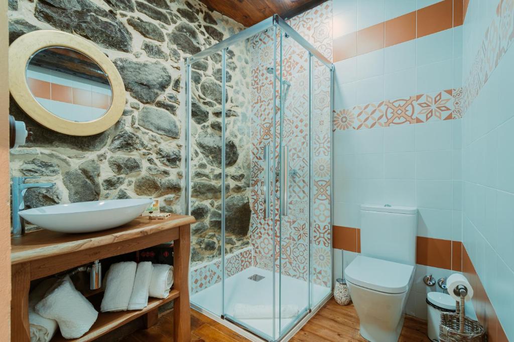 Koupelna v ubytování Casa Escondida Aveiga