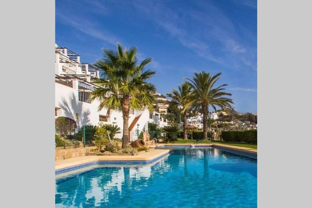 Penthouse with large terrace, roof solarium, new King size ...