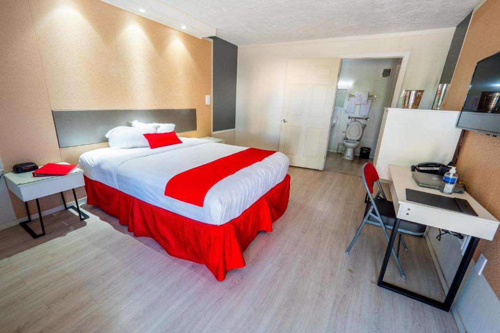 Travelodge by Wyndham Orlando at Heart of International Drive - King Room - Accès à La Mobilité / Non-fumeur