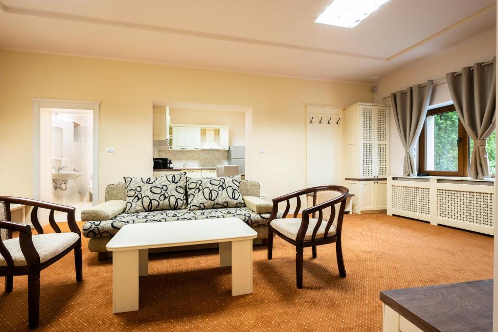 Posezení v ubytování Apartament Hotel H
