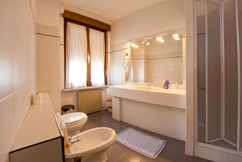 Koupelna v ubytování Hotel Cles