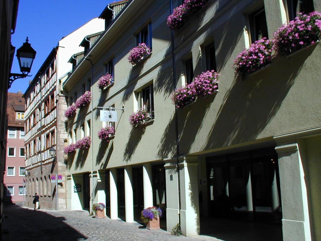 Budova, kde se hotel nachází