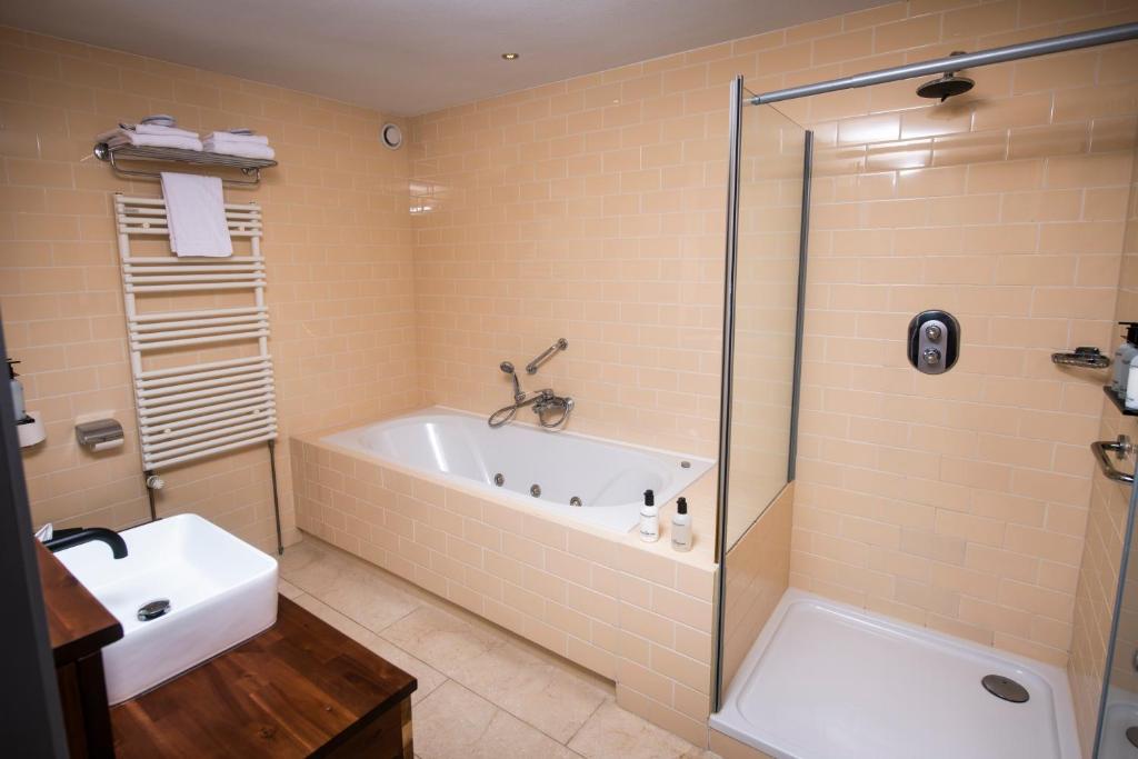 Koupelna v ubytování Nobel Hotel Ameland