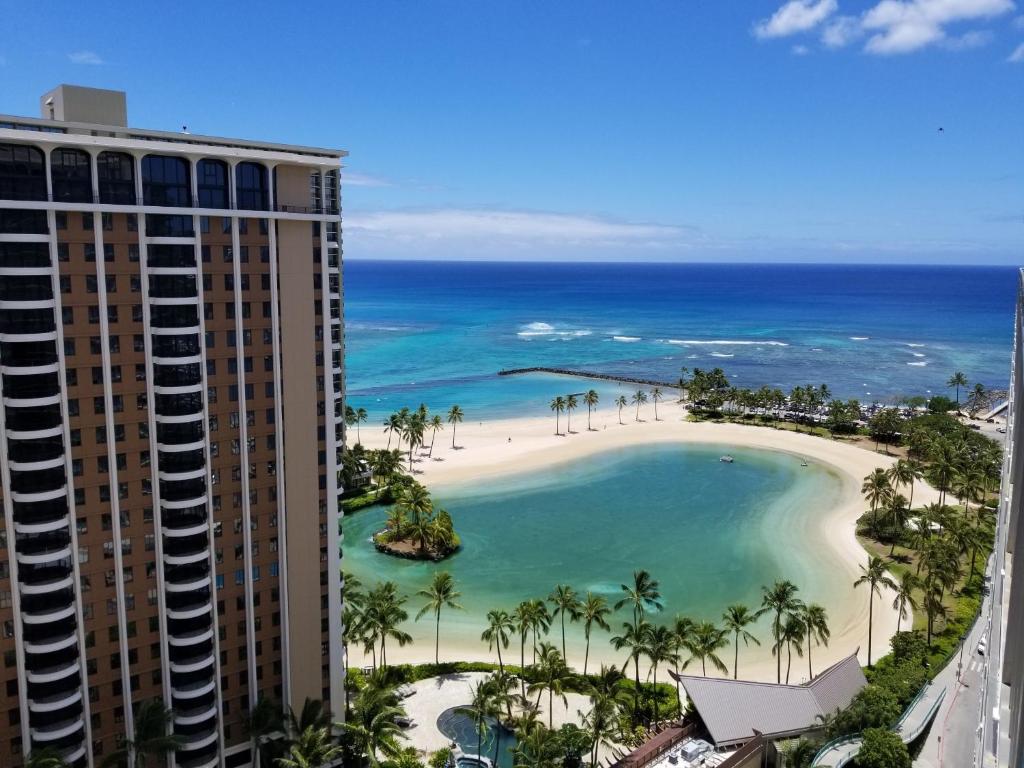 Skats uz naktsmītni Ilikai Tower One Bedroom Lagoon View Waikiki Condos with Lanai & Free Wifi no putna lidojuma