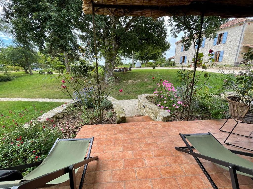 Zahrada ubytování Chez Brunet chambres d'hôtes et gîte