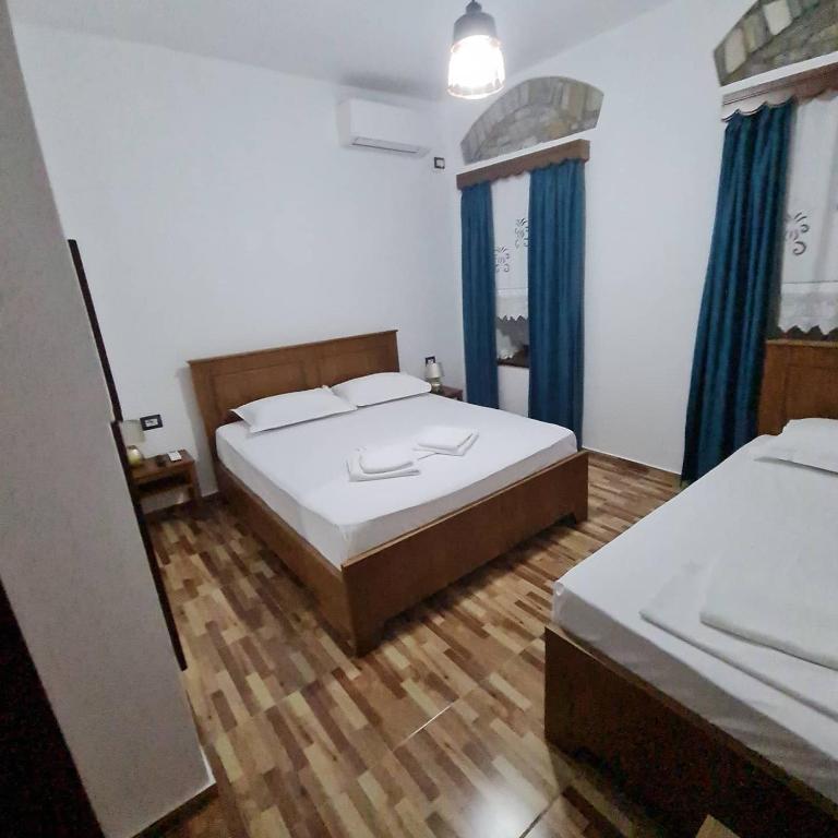 Garden Guest House - Image 7