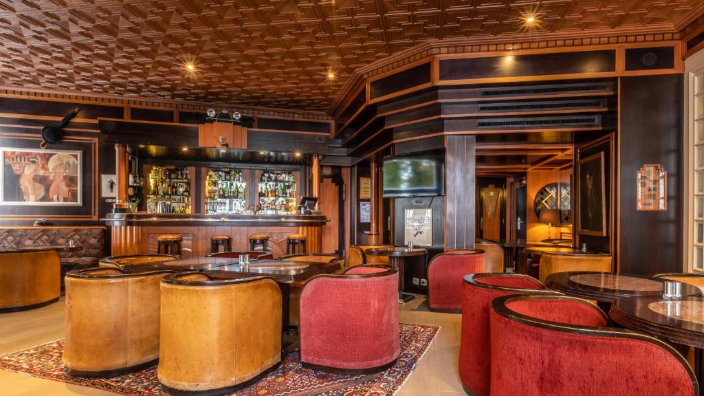 Lounge nebo bar v ubytování Hotel Du Parc - Mulhouse Centre