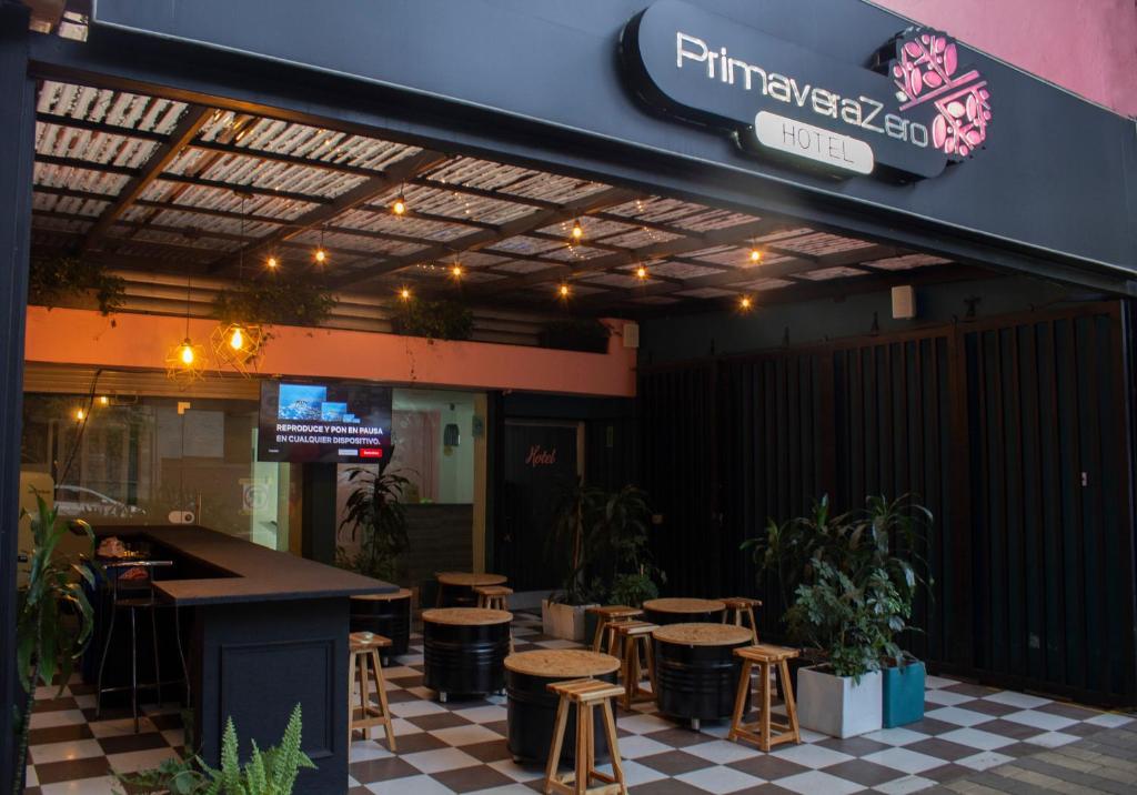 Restaurace v ubytování Primavera Hotel