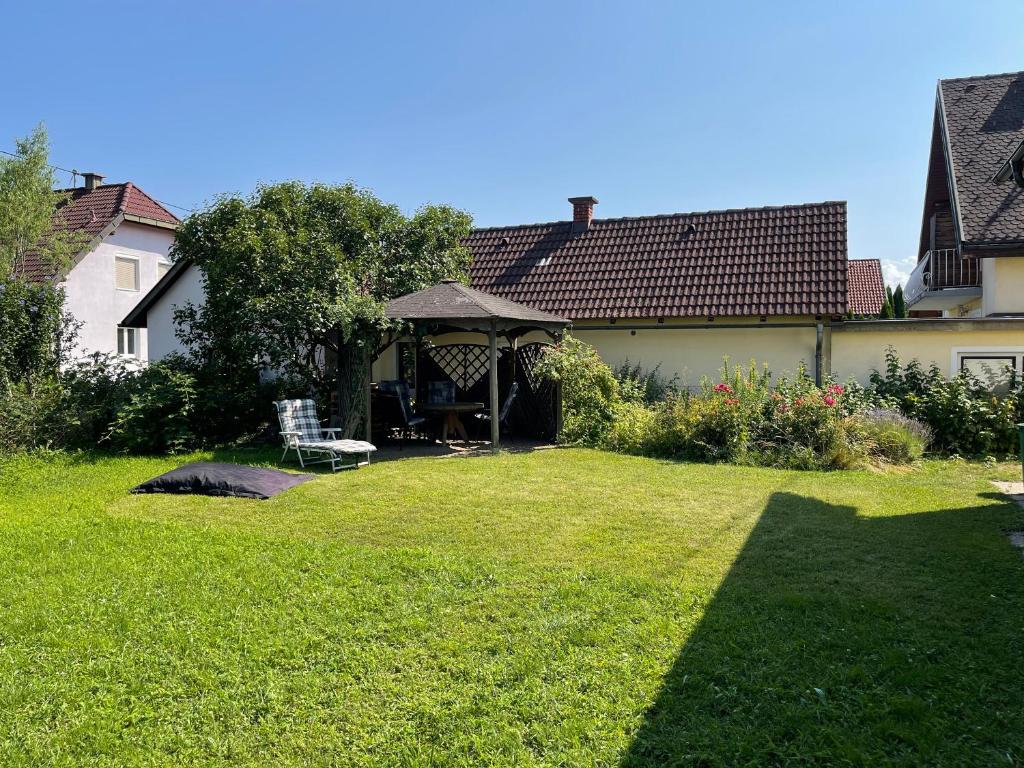 Φωτογραφία από το άλμπουμ του Gemütliche Wohnung nähe Klagenfurt σε Leibsdorf
