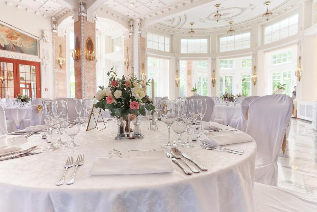 Restaurace v ubytování Ensana Thermia Palace