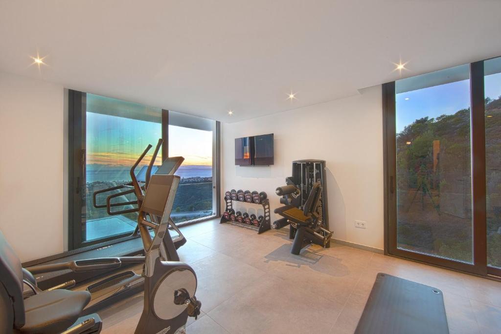 Spectacular modern villa Altos de Marbella, Marbella ...