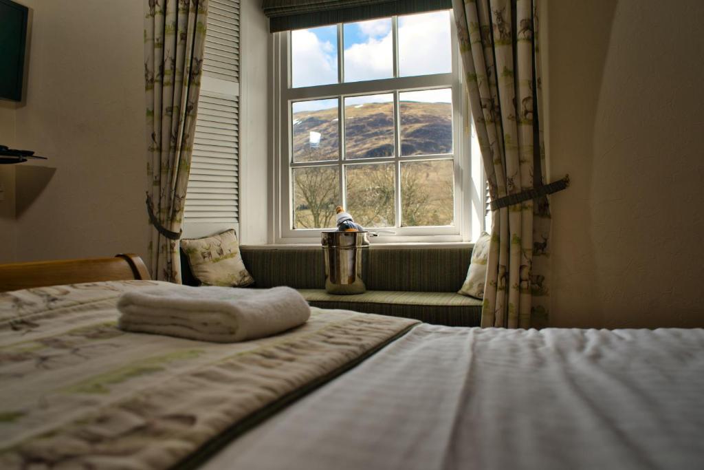Glen Clova Hotel & Luxury Lodges - 