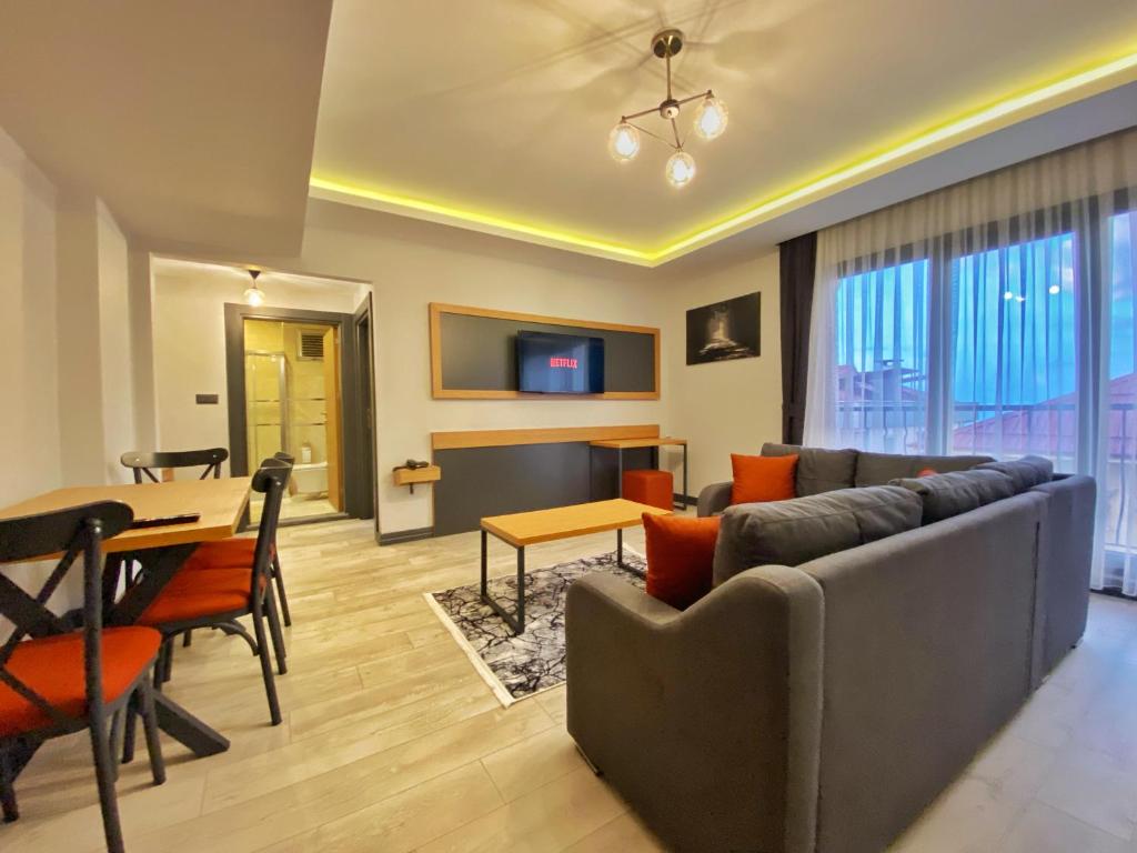 My House Suite - Superior Queen Room