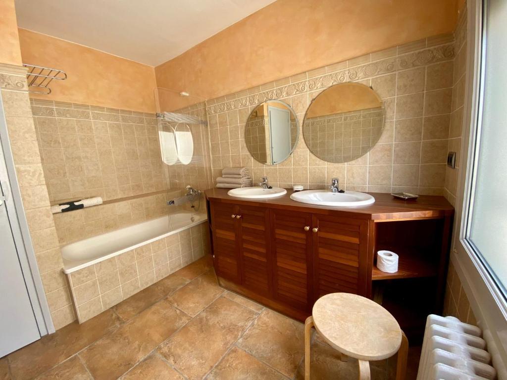 Koupelna v ubytování Villa Magnolia (Vidreres) - Ideal para vacaciones en familia