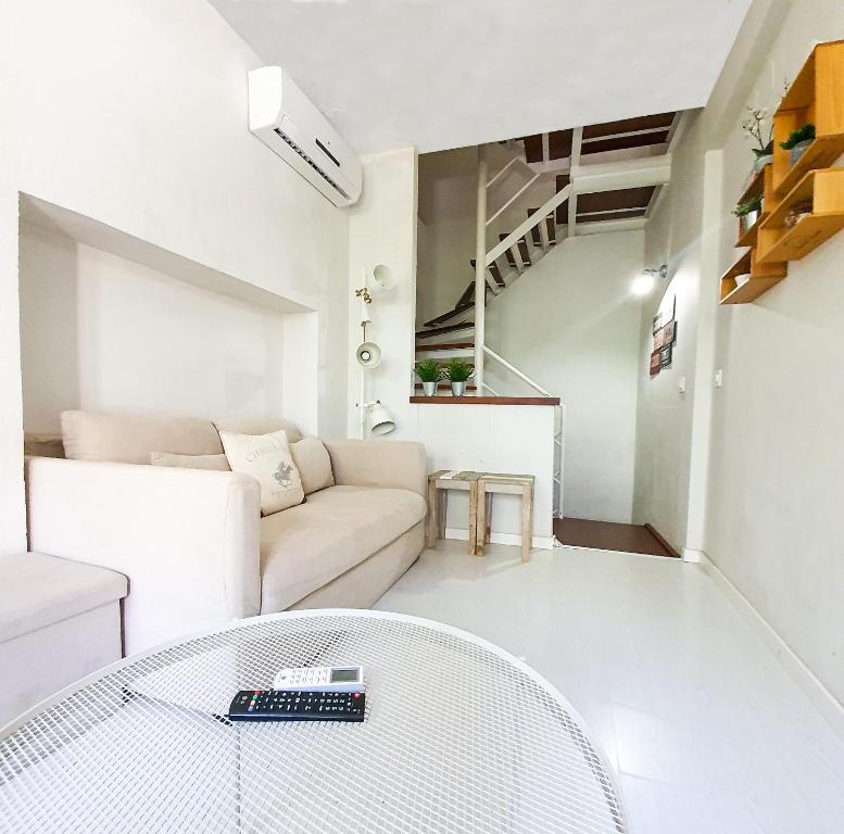 A seating area at Casa con Terraza San Fernando