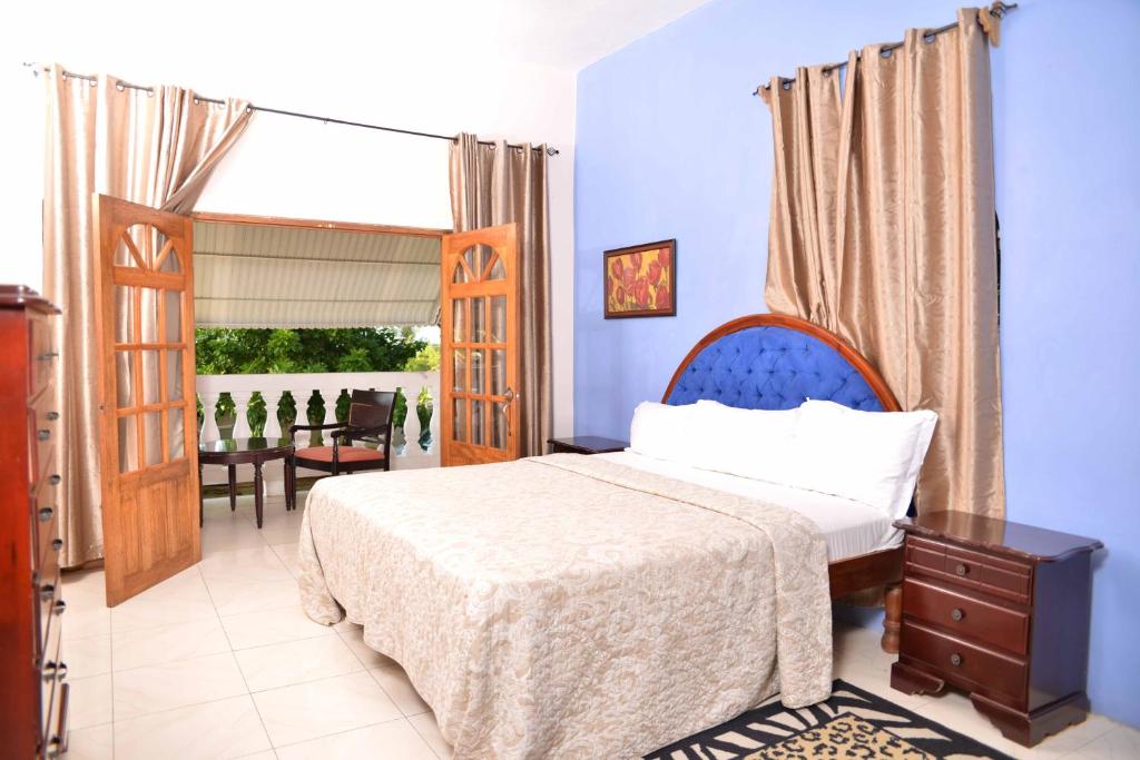 Gallery image of Chateau Margarita JA in Montego Bay