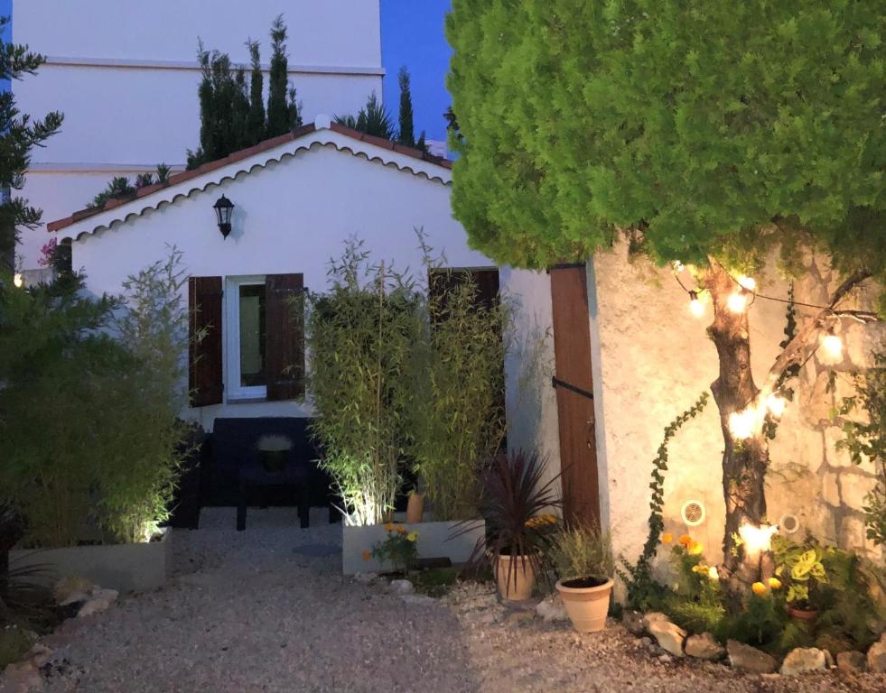 Zahrada ubytování Studio Bijou Plage Antibes Juan-les-Pins