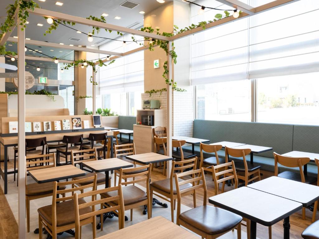 Restaurace v ubytování Comfort Hotel Toyama