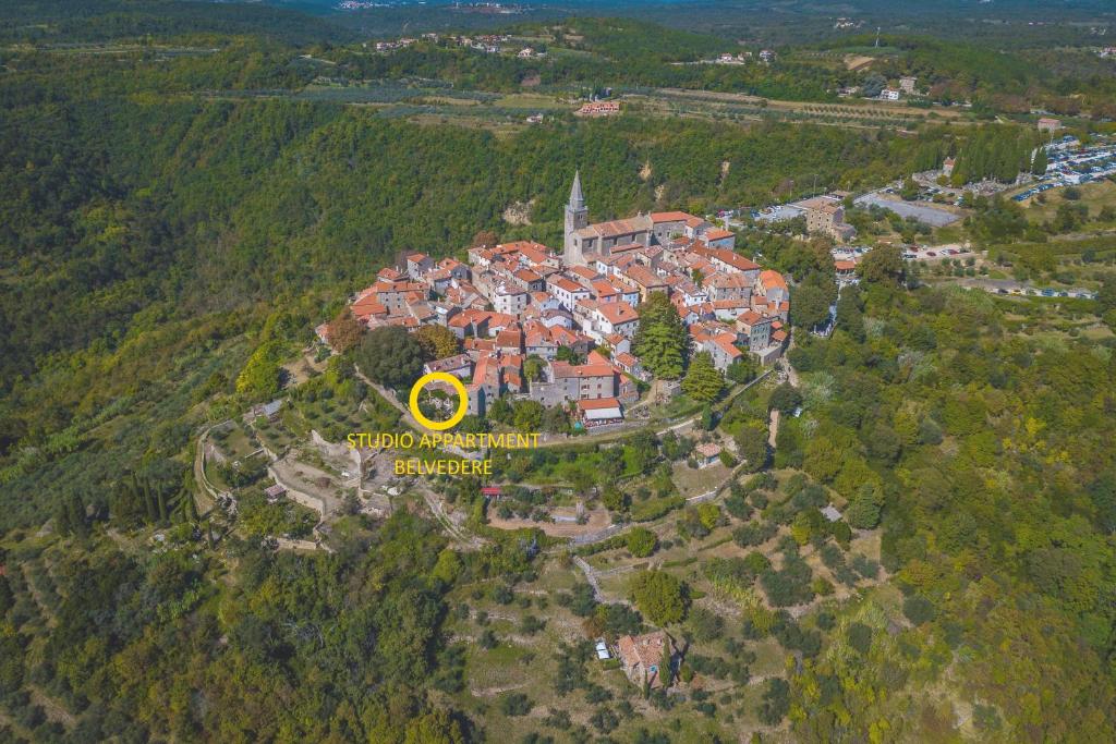 Příroda nedaleko apartmánu