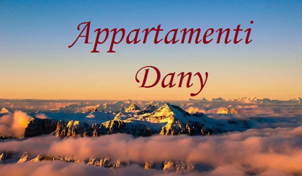 una foto di una montagna con le parole "giorno dell'appuntamento" di Appartamenti Dany ad Arabba