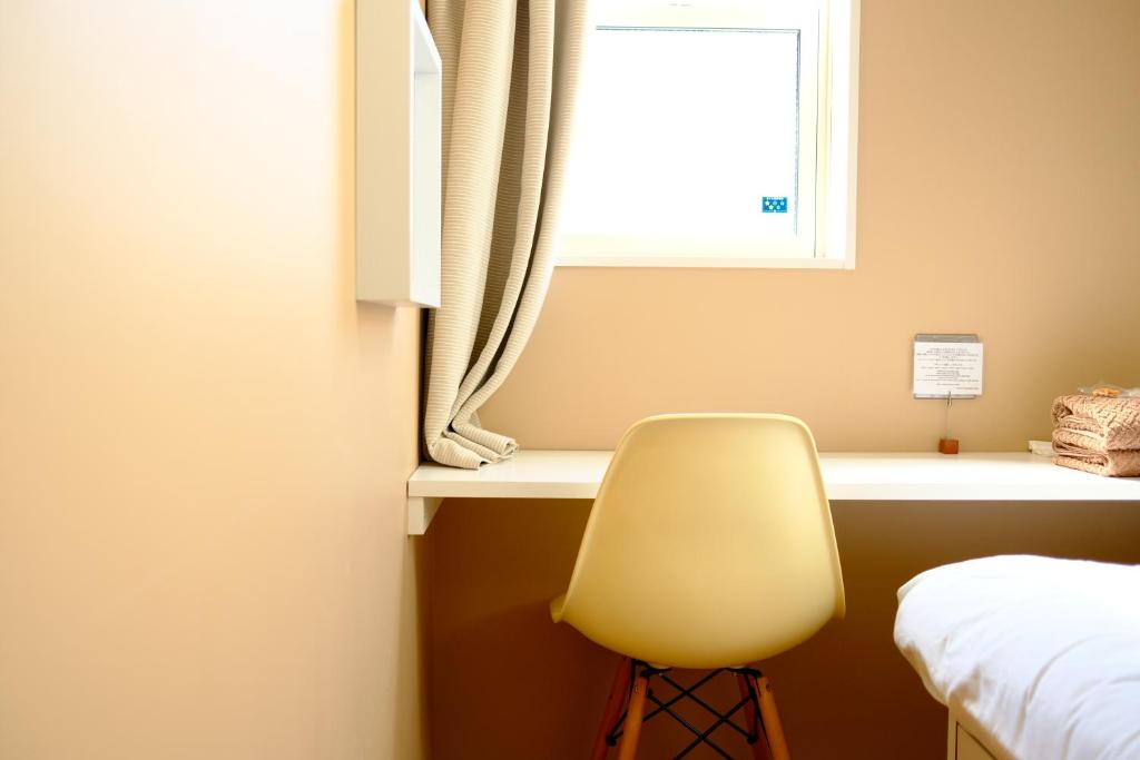 コージーイン 東京桜新町 - Standard Single Room With Shared Bathroom