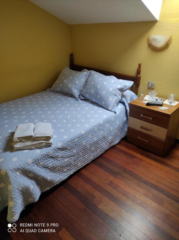 Pensión Rosa - Sala De Reina Con Baño Compartido