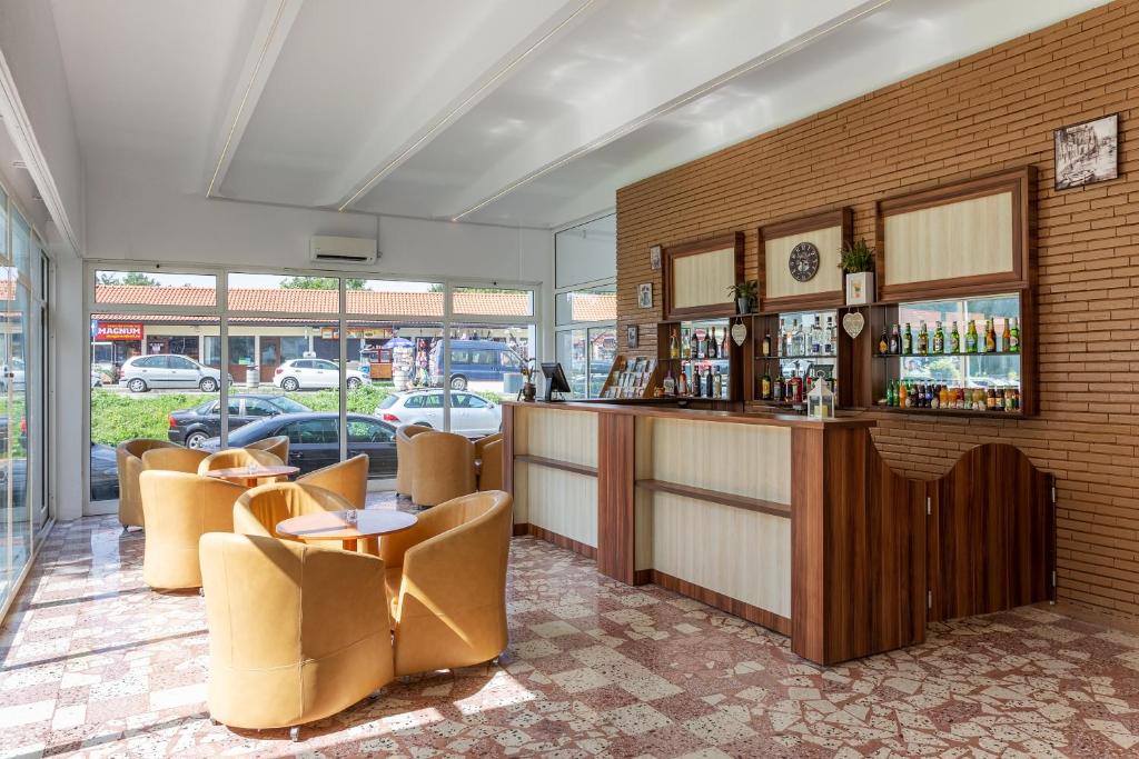 Nápoje v ubytování Hotel Siret Saturn