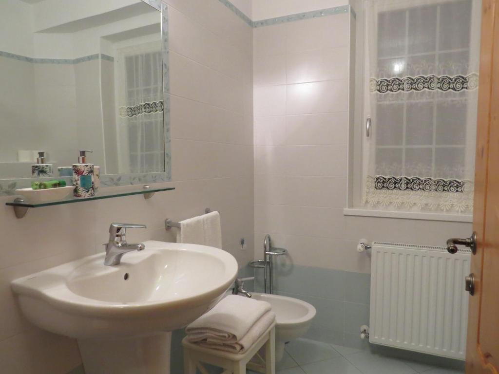 Koupelna v ubytování B&B Il Grappolo