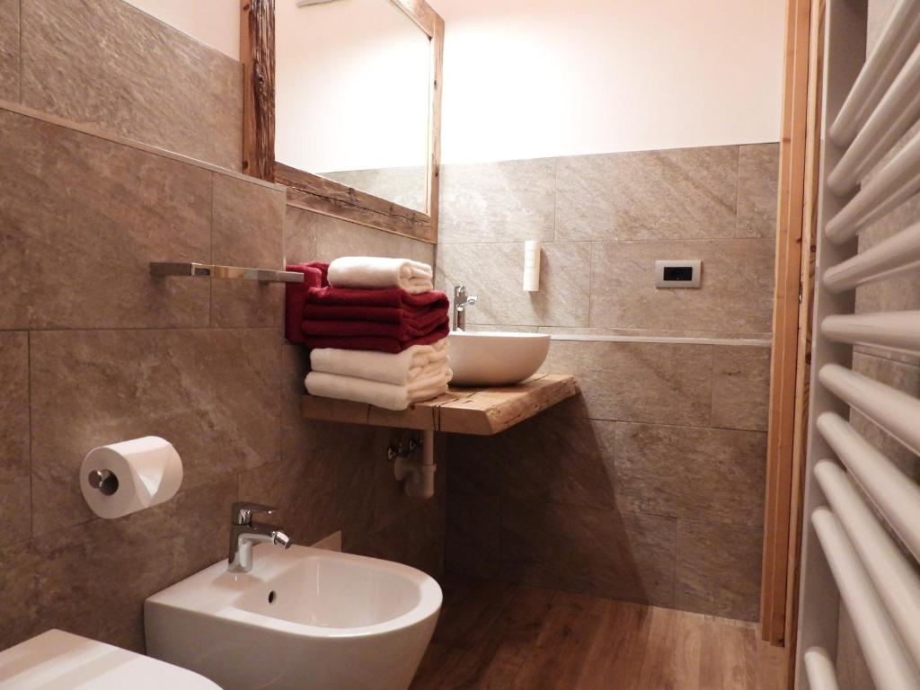 Bany a Al Sole B&B Valcomelico