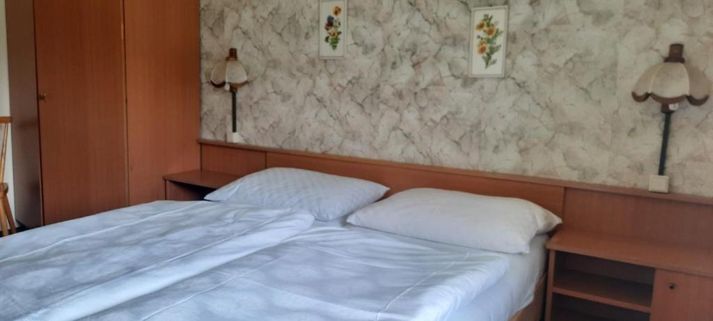 Posteľ alebo postele v izbe v ubytovaní Haus Bergquell