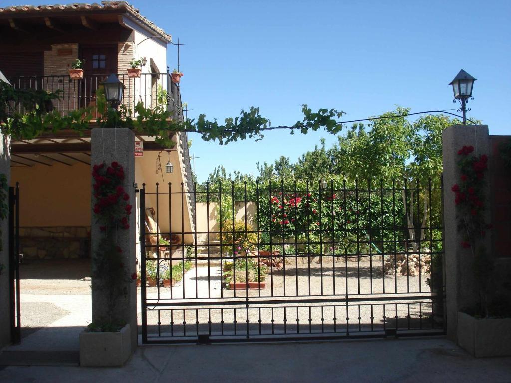 Apartamentos Turisticos Sanahuja, Valbona – Updated 2022 Prices
