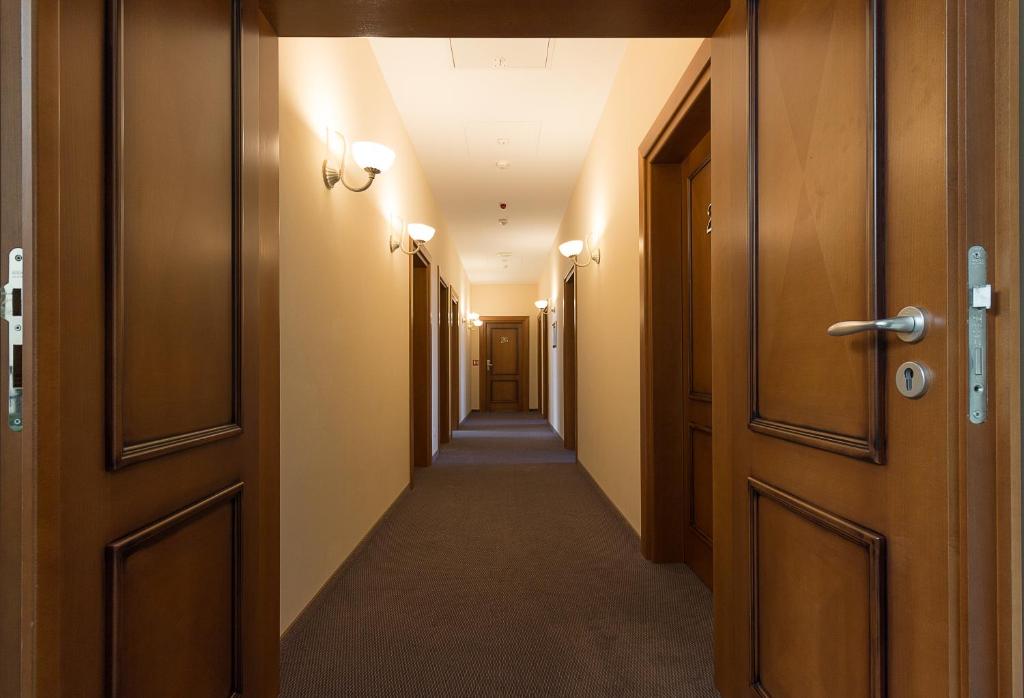 Hotel Maroon - Resim 9