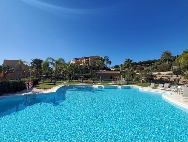 Luxury apartment in Benahavis with amazing views, Estepona ...