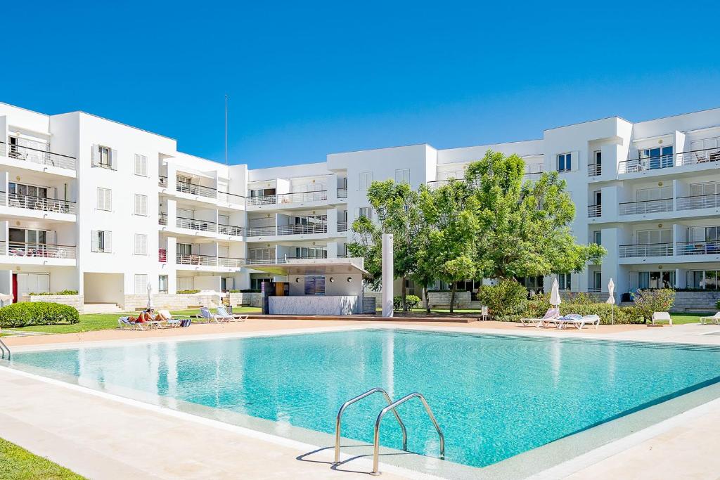 Marina Harbour 18 by Destination Algarve