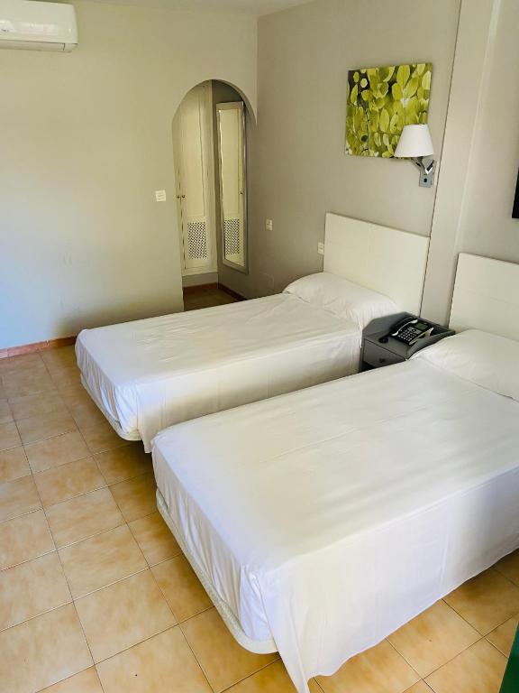 Hotel Los Jazmines - Ekonomik İki Yataklı Oda