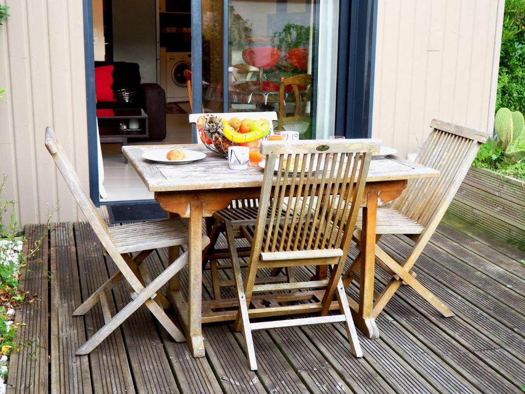 Le Neptune, appartement avec parking et jardin proche université - One-Bedroom Apartment