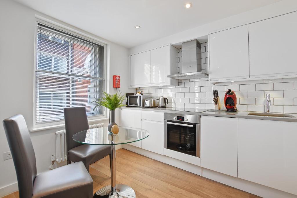 Berwick Street by Q Apartments - One-Bedroom Apartment