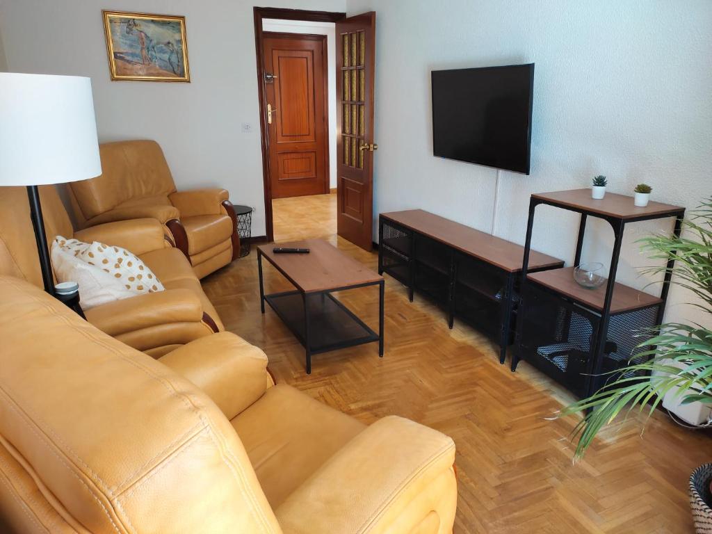 TV a/nebo společenská místnost v ubytování Casa del Beso II