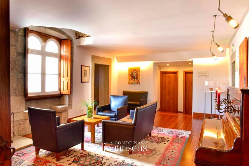 Casa Melo Alvim - by Unlock Hotels - Resim 22