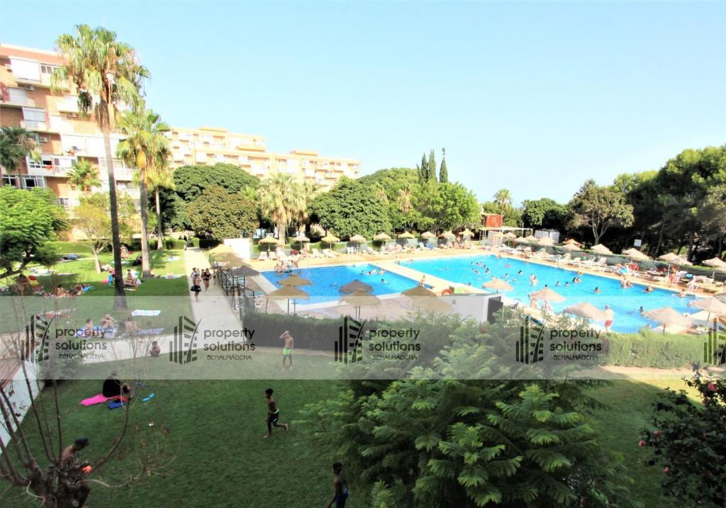 Hércules Apartamentos. Estudio con vista al jardín y la ...
