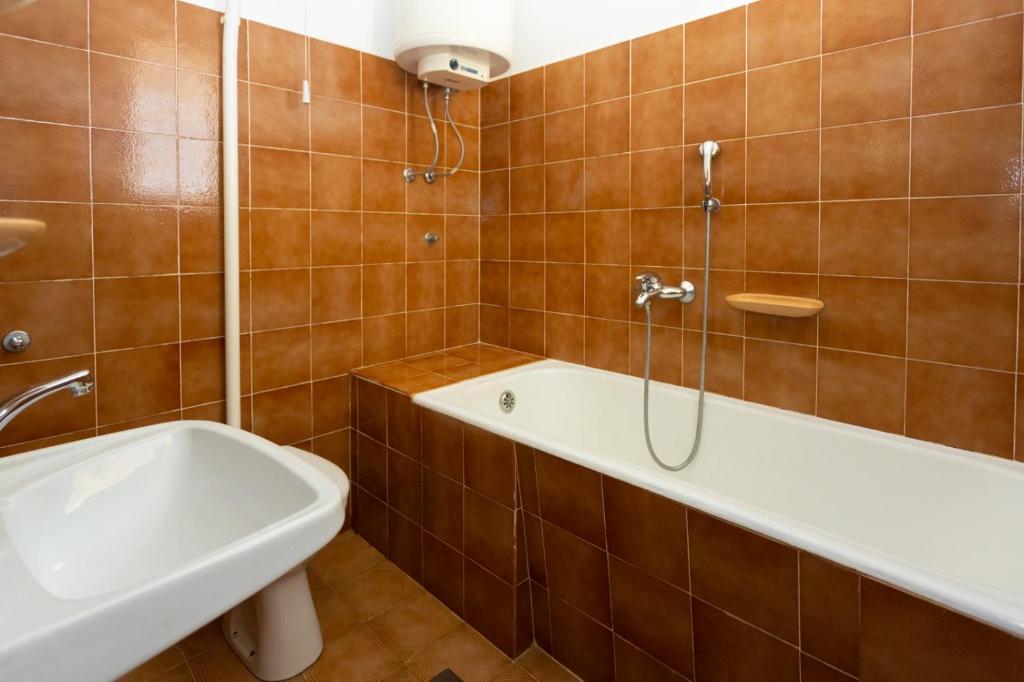 Kúpeľňa v ubytovaní Apartmani Vranjes 2