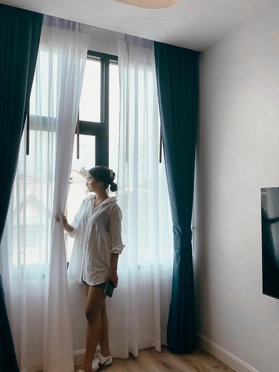 Play Poshtel & Cafe'