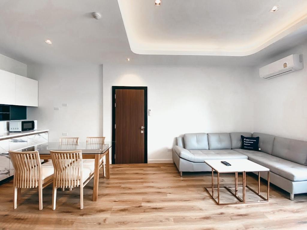 Play Poshtel & Cafe' - Resim 31