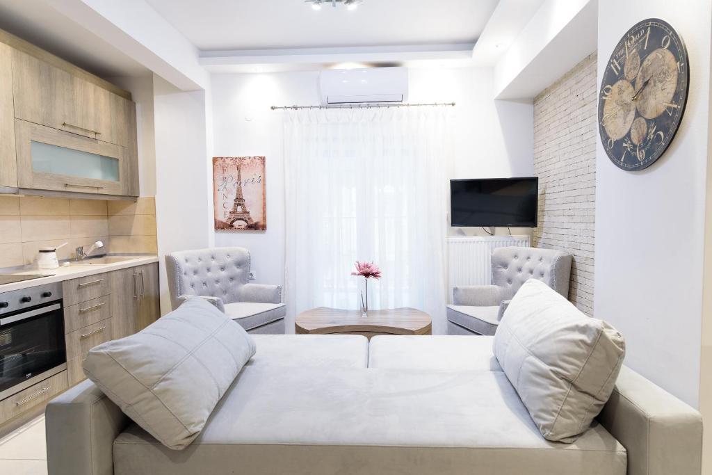 Lassani cozy and quiet, 2 bedroom apartm with spacious balcony - 14