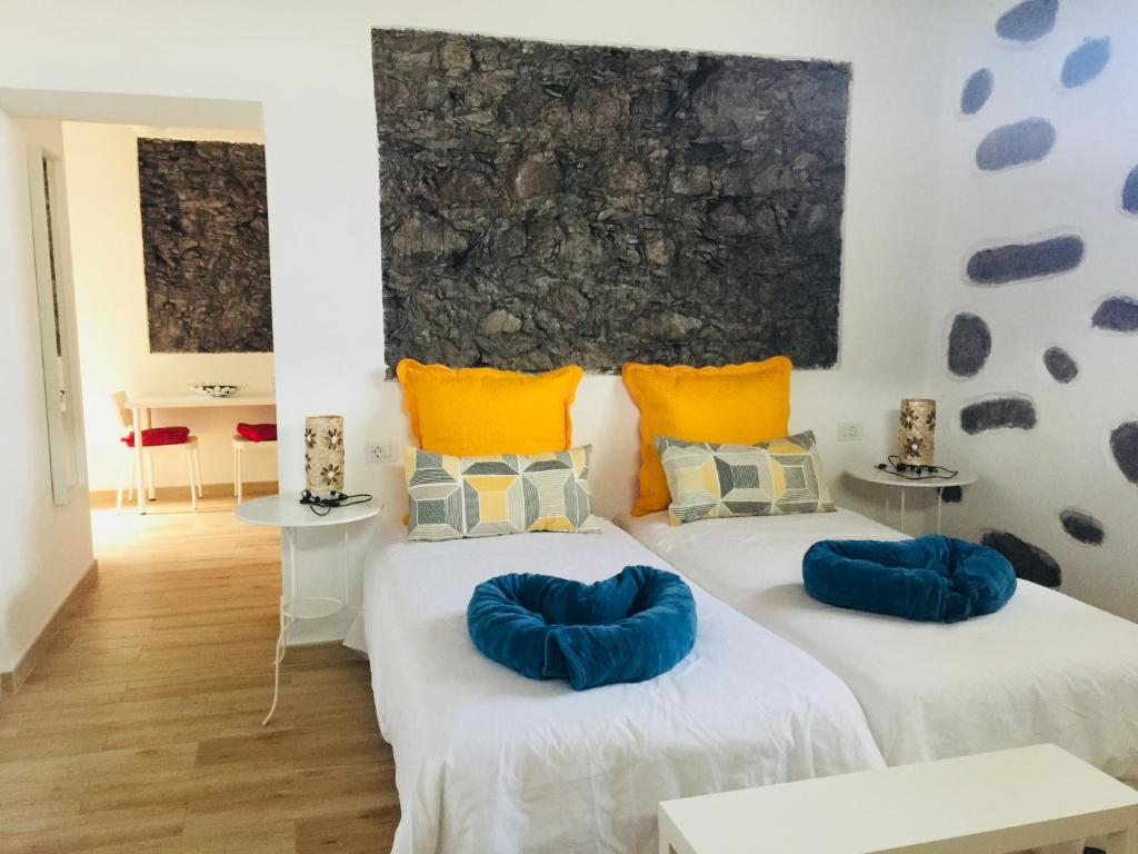 A bed or beds in a room at Finca Santa Catalina