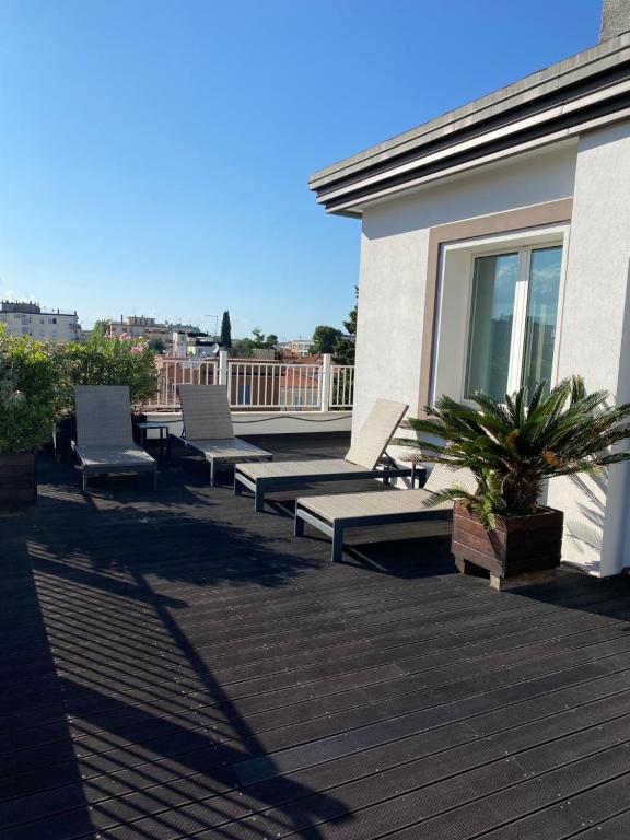 Balkón nebo terasa v ubytování Card International Hotel