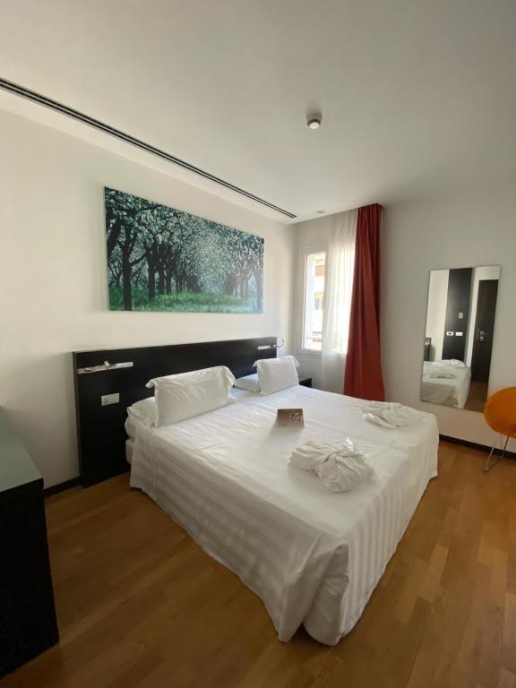 Card International Hotel - Resim 19