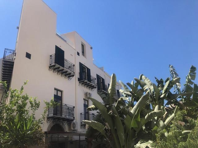 PALAZZO RAHO SUITES - 18