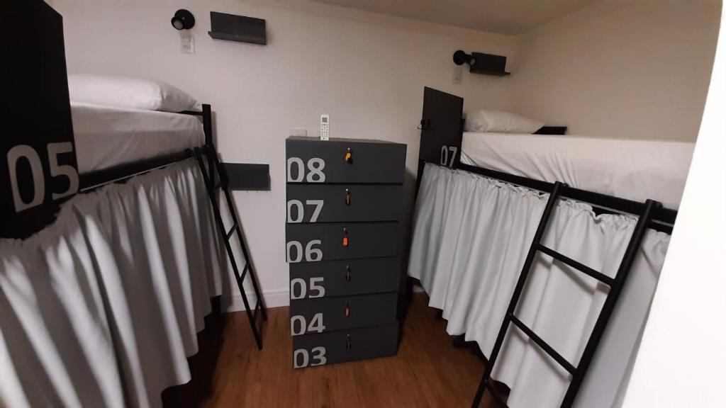 Hostel More SP - Letto Singolo In Dormitorio Femminile Con 8 Letti