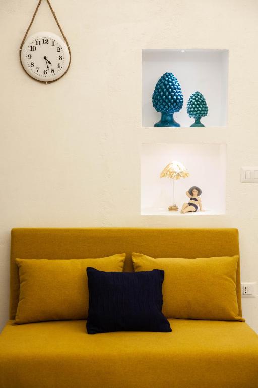 Część wypoczynkowa w obiekcie Plebiscito House - Casa Vacanze Napoli